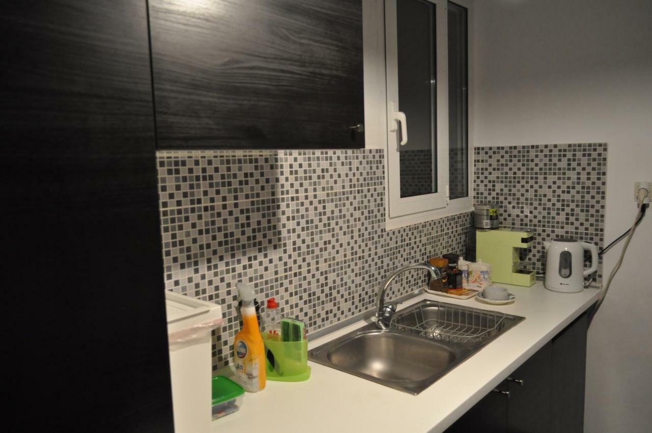 Awesome Home 3' From Metro Atény Exteriér fotografie