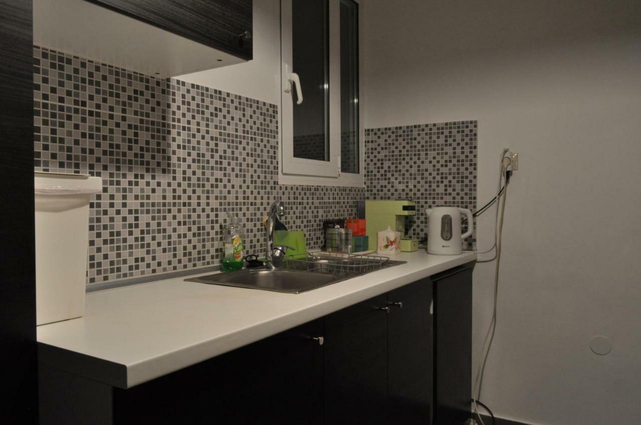 Awesome Home 3' From Metro Atény Exteriér fotografie