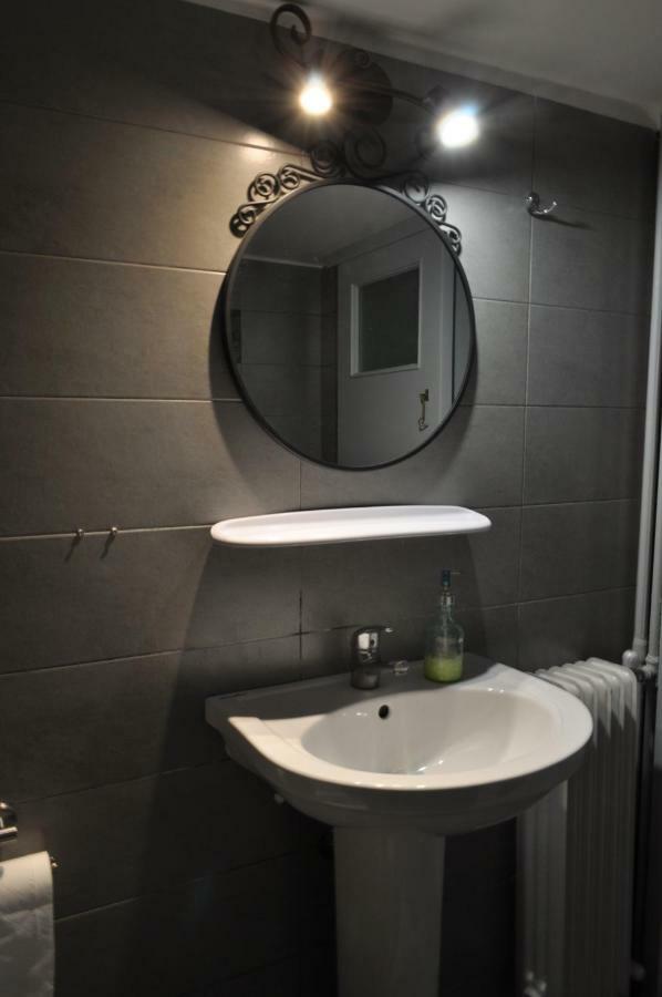 Awesome Home 3' From Metro Atény Exteriér fotografie